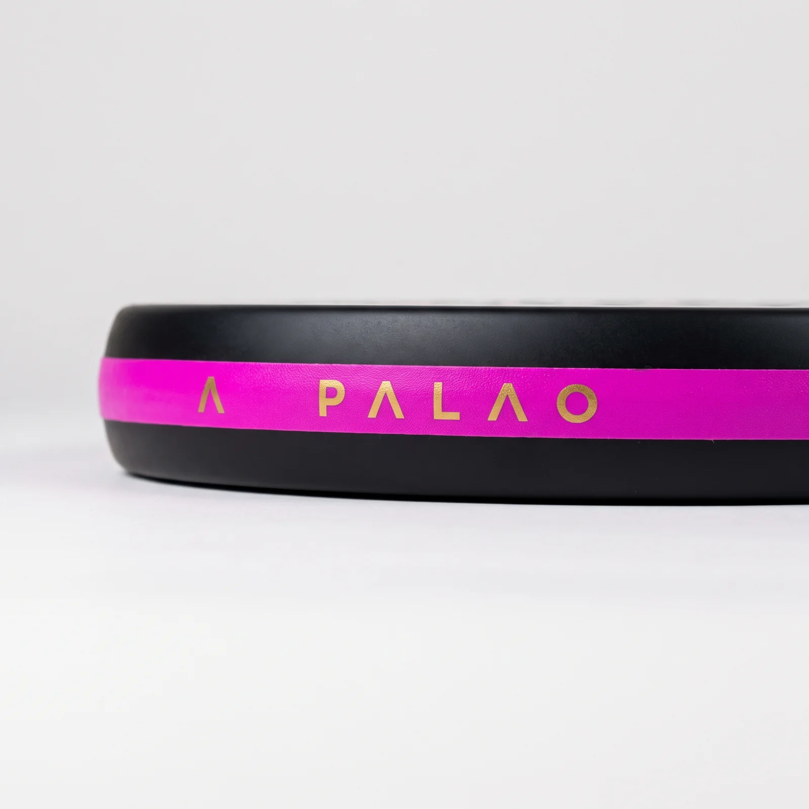 PALAO — Frame Protector On Racket